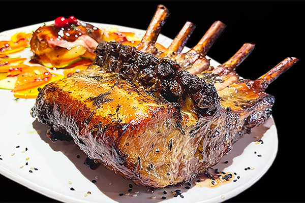 1. Rack de chuletas de cerdo ibérico maduradas de Montaraz.